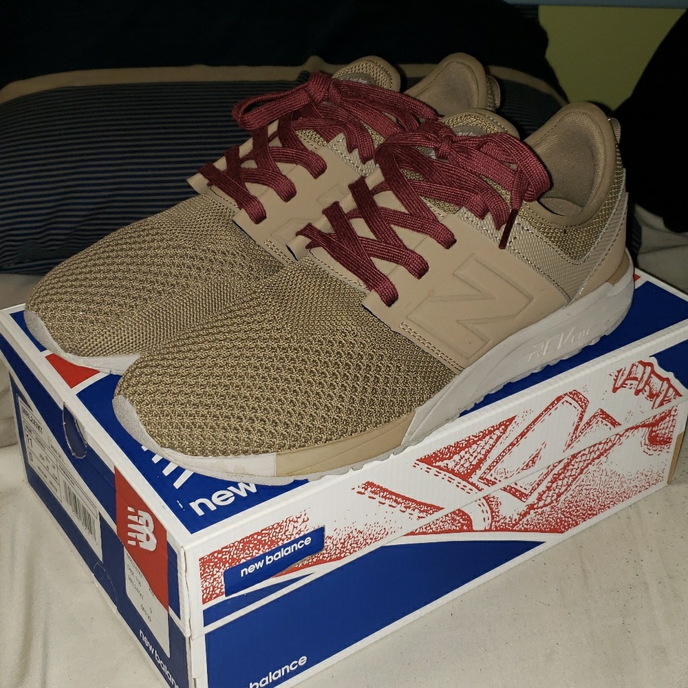 New Balance 247